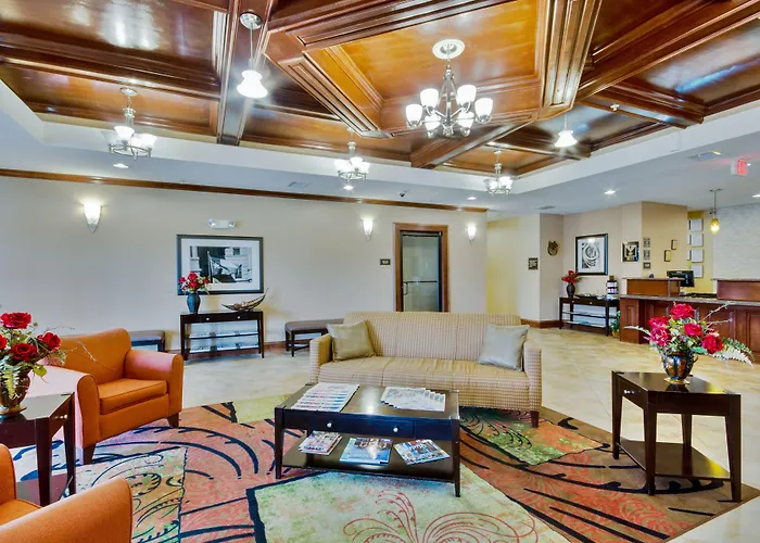 Comfort & Worth - Fossil Creek Hotel Fort Worth