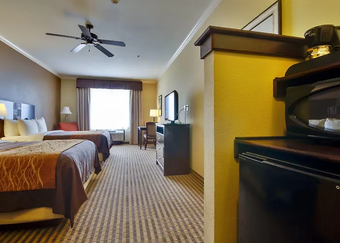Comfort & Worth - Fossil Creek Hotel 4*