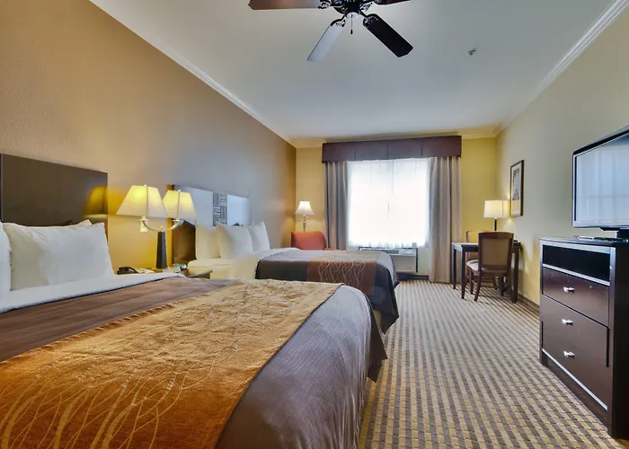 Comfort & Worth - Fossil Creek 4*
