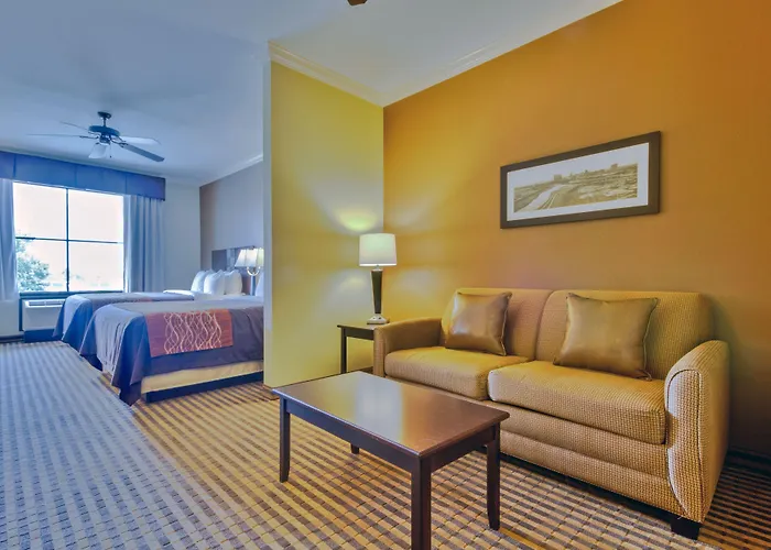 Comfort & Worth - Fossil Creek Hotel 4*