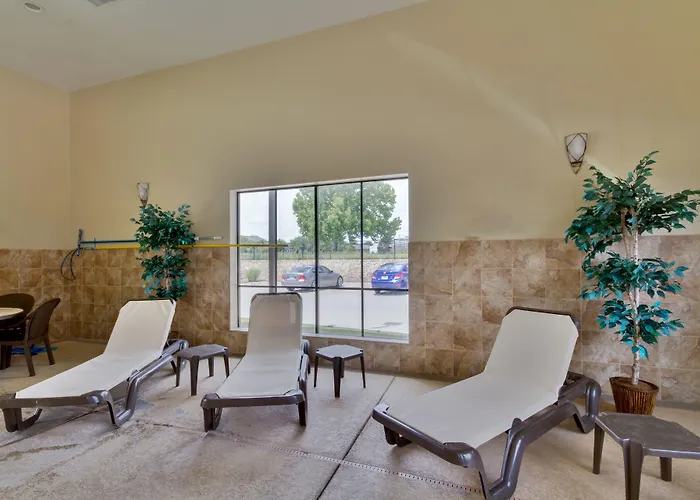 Hotel Comfort & Worth - Fossil Creek 4*