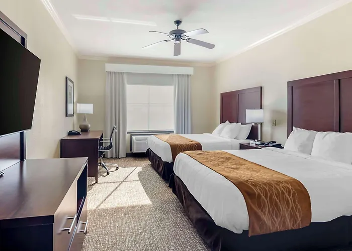 Comfort & Worth - Fossil Creek Hotel 4*